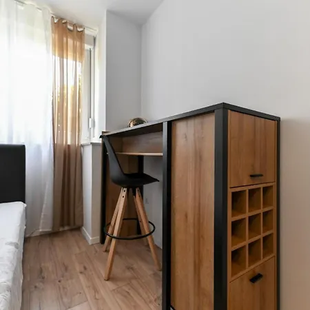 Apartamento Newly Renovated Luce